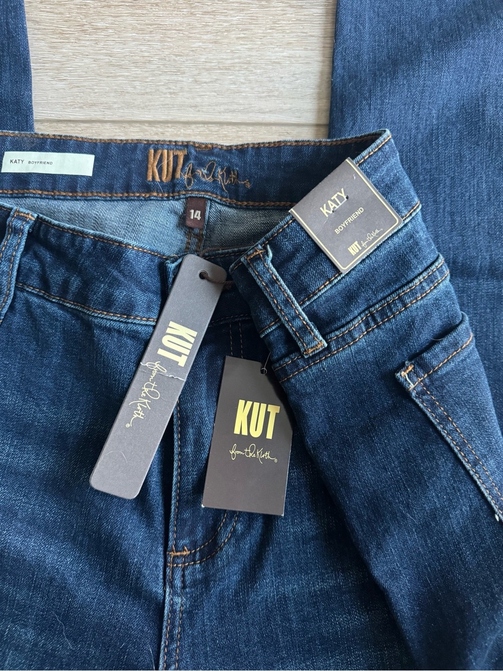 *NWT* KUT from the Kloth Katy Boyfriend Jeans (Style: KP799MG1R) $50 (reg $94) - Picture 3 of 9